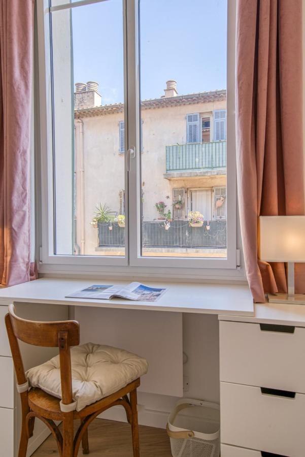 St Jobis - Charmant Appartement, Moderne Et Refait A Neuf, Vieux-Niza Exterior foto